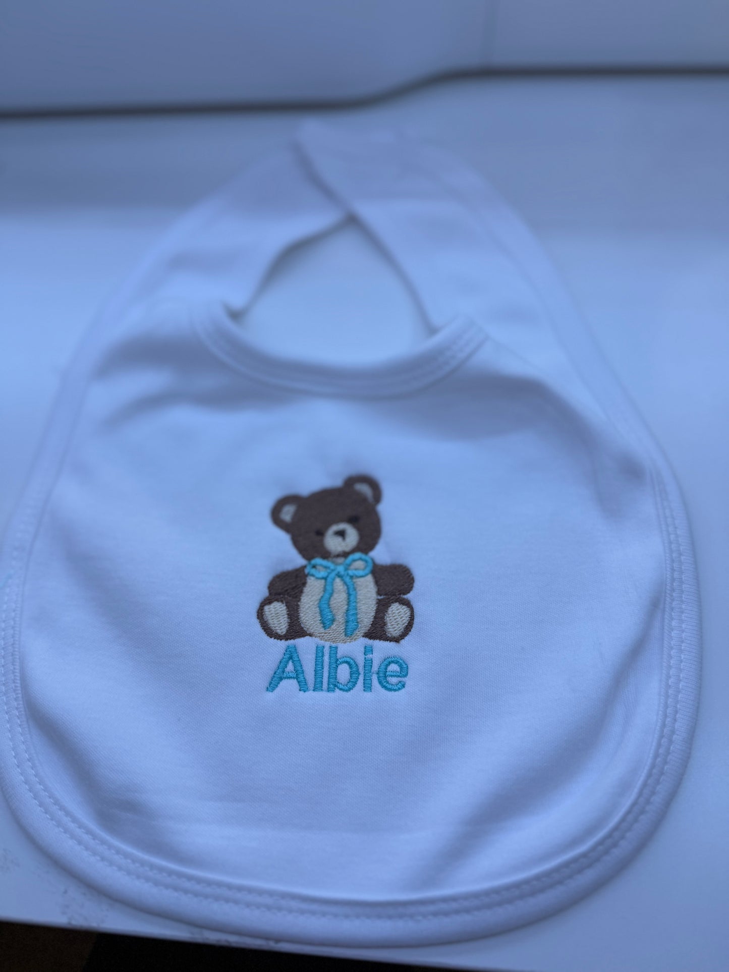 Plain bib