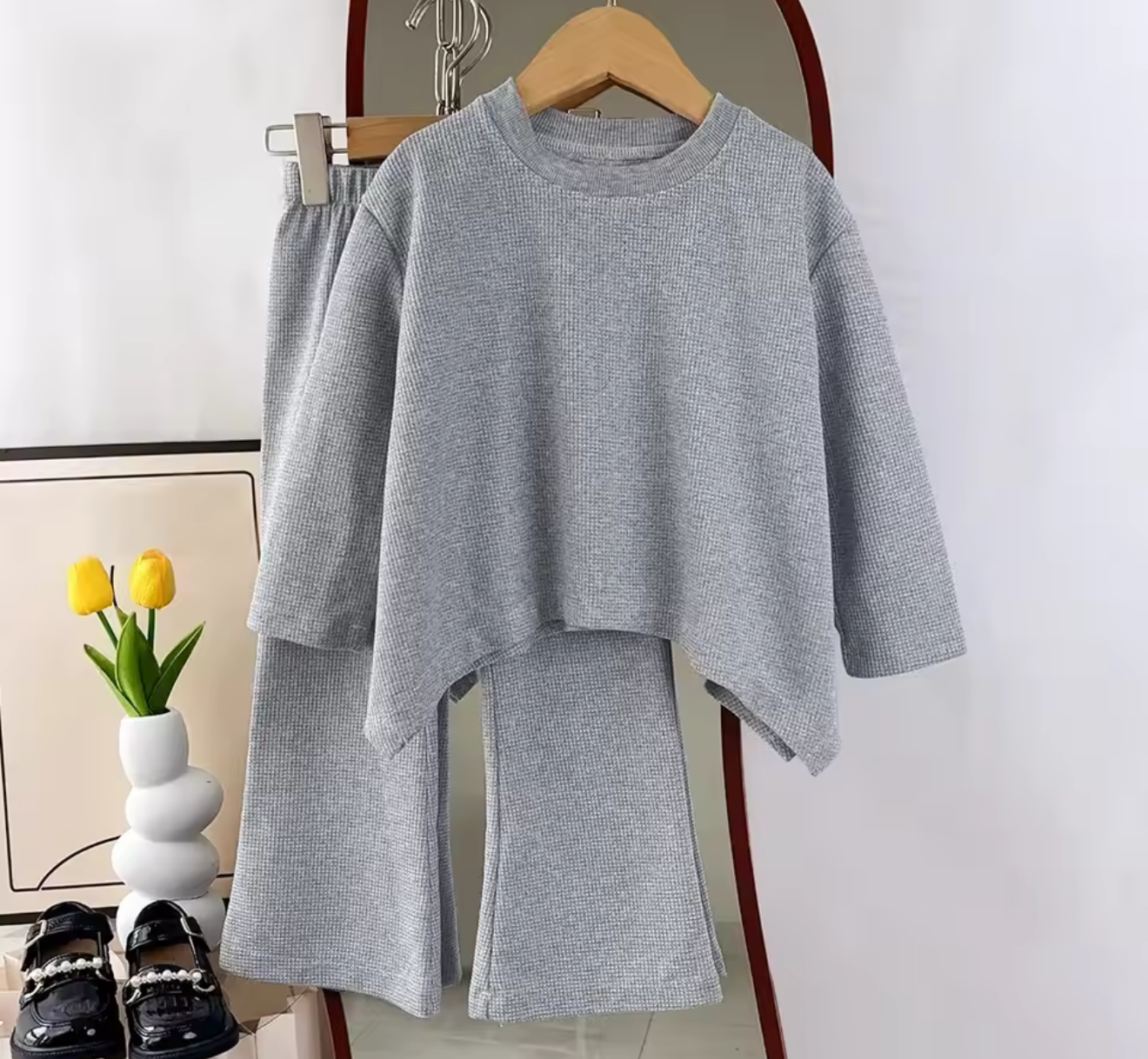 Grey  flare set