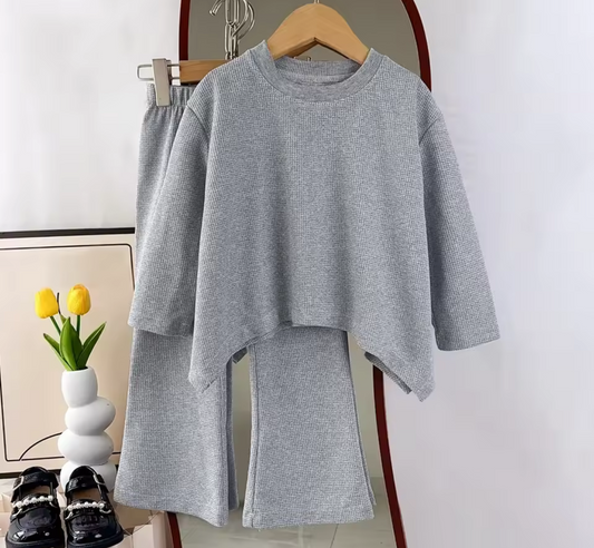 Grey  flare set