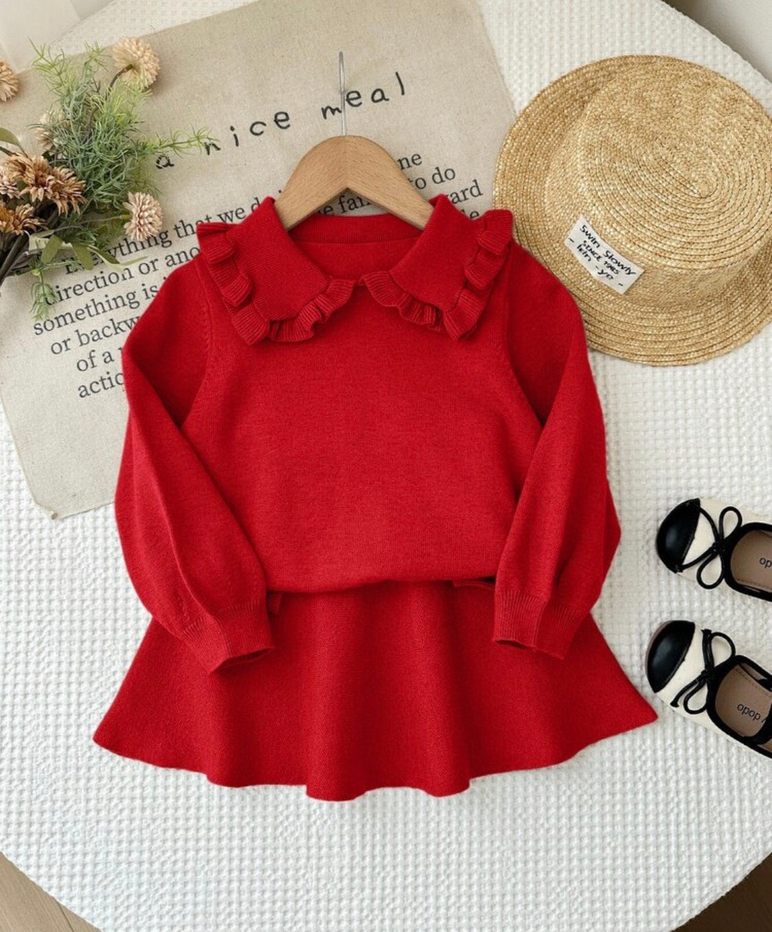 Red skirt set