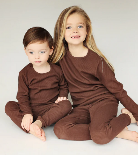 Brown lounge set
