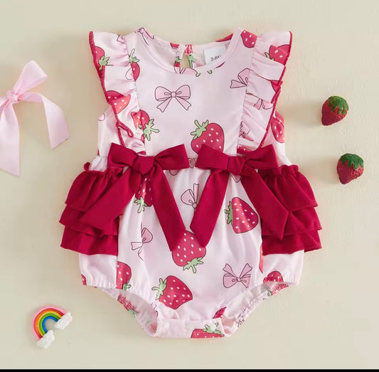 Strawb romper