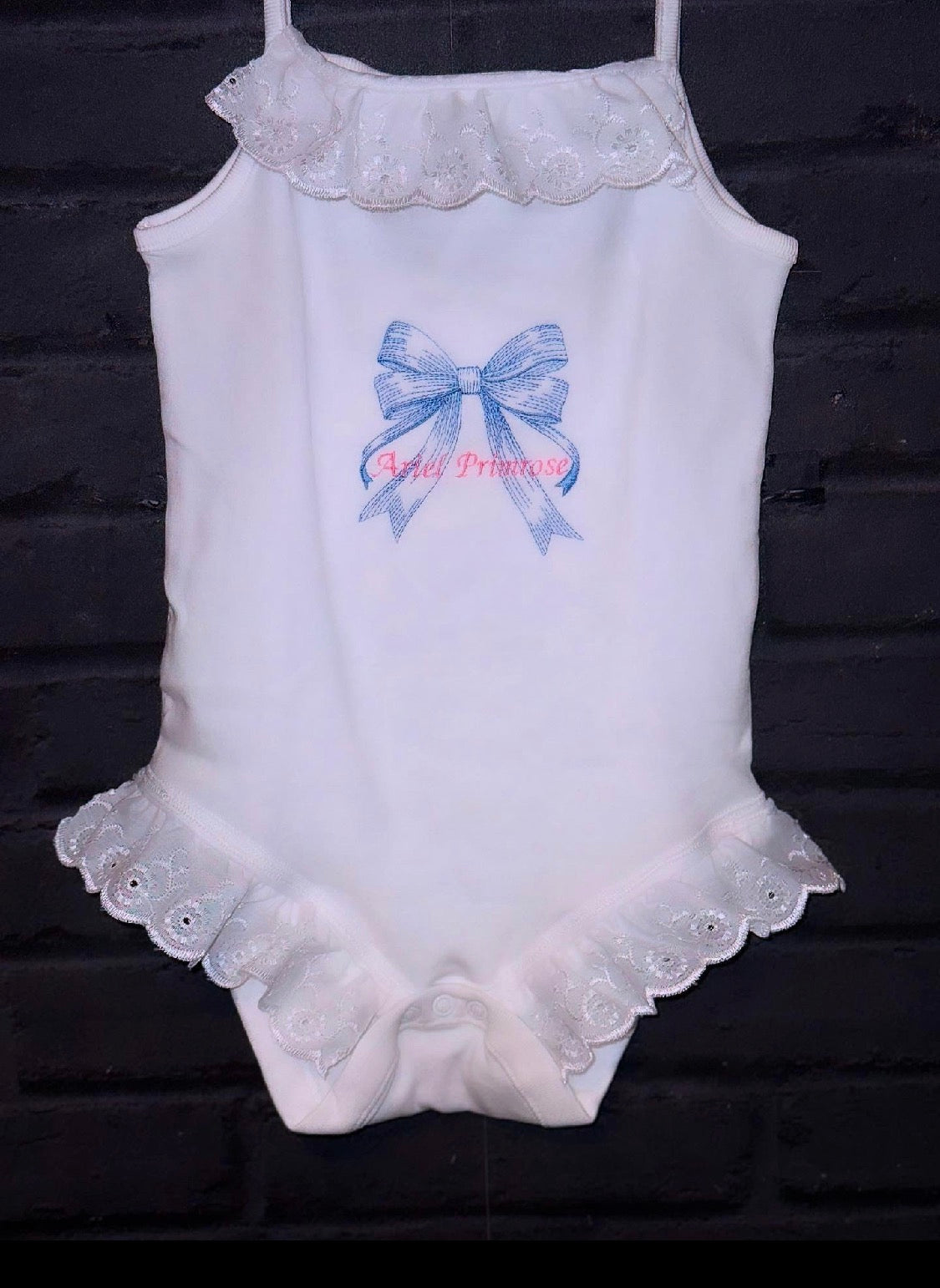 Frilly vest