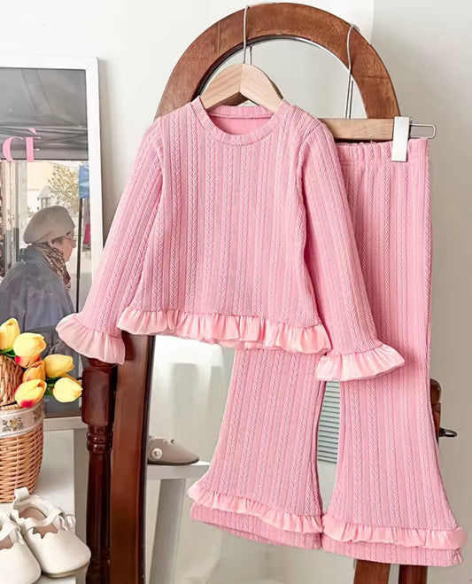 Pink frill lounge