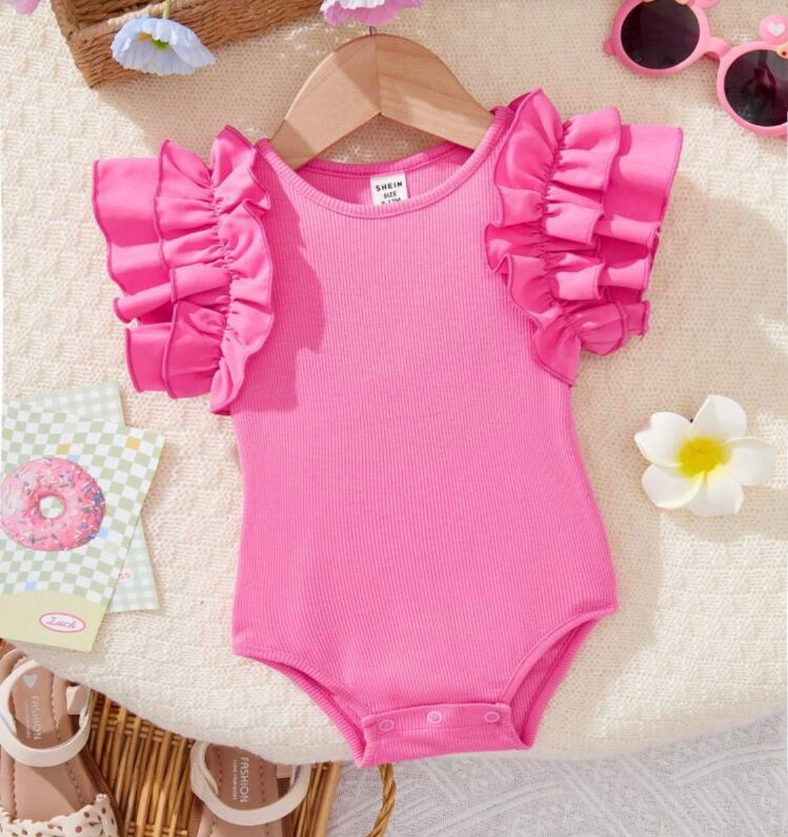 Frilly vest